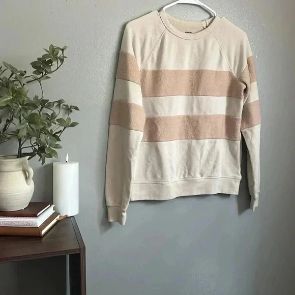 Sonoma Goods For Life Women’s Everyday Crewneck Sweatshirt - Picture 4 of 6